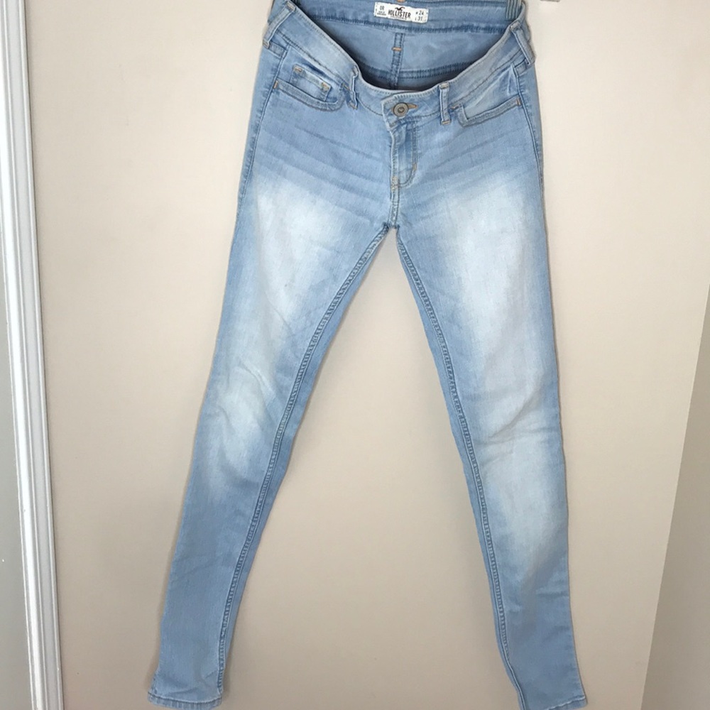 Hollister skinny jeans